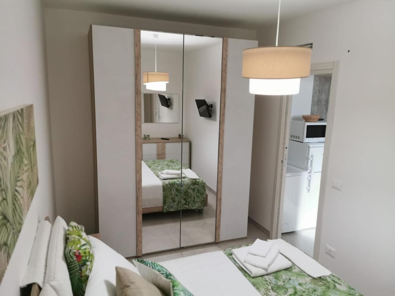 Holiday Apartments 圣维托罗卡波 外观 照片